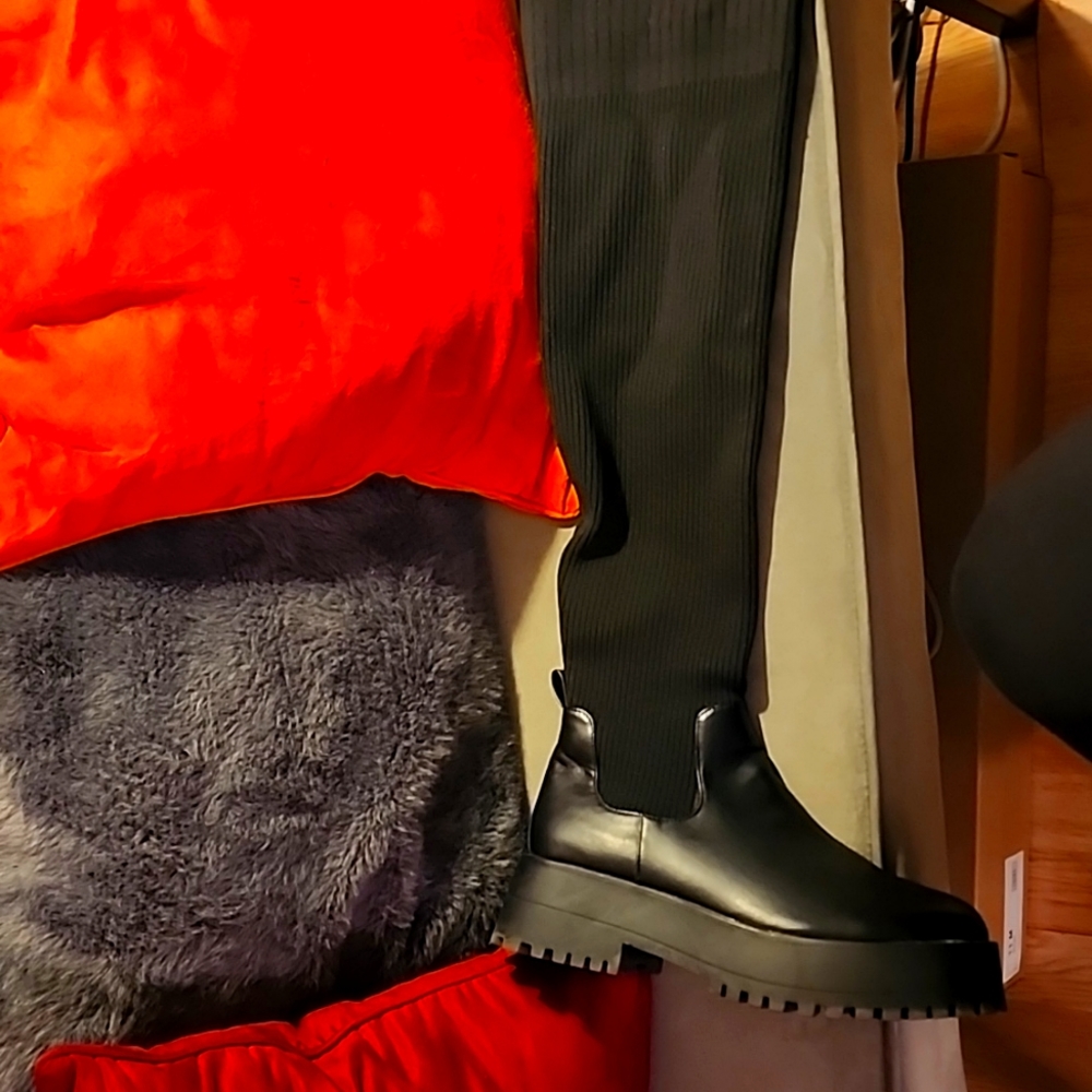 Madden girl over the knee stretch boots, sz 11